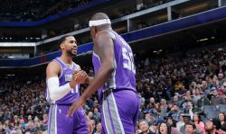 SACRAMENTO, CA - DECEMBER 29: Garrett Temple #17and Zach Randolph #50 of the Sacramento Kings shake hands during the game against the Phoenix Suns on December 29, 2017 at Golden 1 Center in Sacramento, California. NOTE TO USER: User expressly acknowledges and agrees that, by downloading and or using this Photograph, user is consenting to the terms and conditions of the Getty Images License Agreement. Mandatory Copyright Notice: Copyright 2017 NBAE