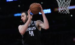 LOS ANGELES, CA - JANUARY 09: Kosta Koufos #41 of the Sacramento Kings rebounds during the second half of a game against the Los Angeles Lakers at Staples Center on January 9, 2018 in Los Angeles, California. NOTE TO USER: User expressly acknowledges and agrees that, by downloading and or using this photograph, User is consenting to the terms and conditions of the Getty Images License Agreement. (Photo by Sean M. Haffey/Getty Images)