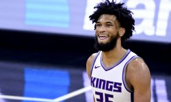 ORLANDO, FLORIDA - JANUARY 27: Marvin Bagley III #35 of the Sacramento Kings looks on during the third quarter against the Orlando Magic at Amway Center on January 27, 2021 in Orlando, Florida. NOTE TO USER: User expressly acknowledges and agrees that, by downloading and or using this photograph, User is consenting to the terms and conditions of the Getty Images License Agreement. (Photo by Douglas P. DeFelice/Getty Images)