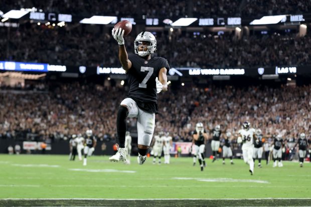 LAS VEGAS, NEVADA - SEPTEMBER 13: Zay Jones #7 of the Las Vegas Raiders celebrates after scoring the game winning touchdown in overtime to defeat the Baltimore Ravens 33-27 at Allegiant Stadium on September 13, 2021 in Las Vegas, Nevada. (Photo by Christian Petersen/Getty Images)